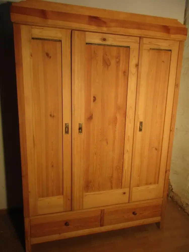 zweitüriger Kleiderschrank Dielenschrank  Jugendstil um 1900  Weichholz Zerleger 1