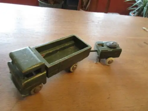 NVA LKW mit Gulaschkanone  der Firma Luthardt