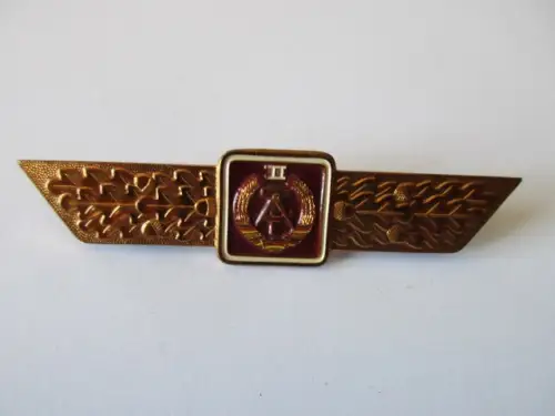 NVA einheitliches Klassifizierungsabzeichen  1965-85 Stufe 2