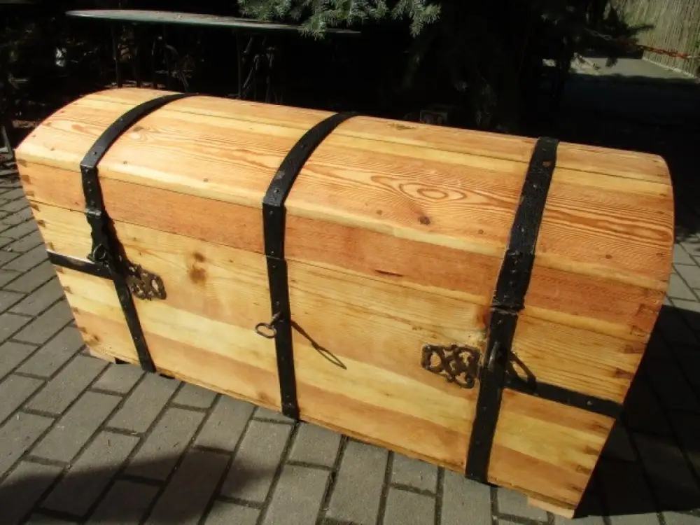 Prunktruhe Buckeltruhe Runddeckeltruhe Truhe Biedermeier um 1870 Weichholz Nr. 3 0