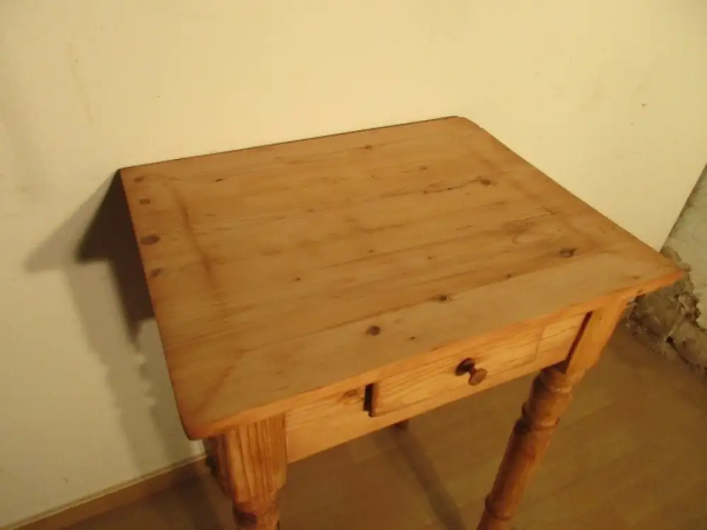 Tisch  mit Schublade Gründerzeit um 1880 Weichholz 3