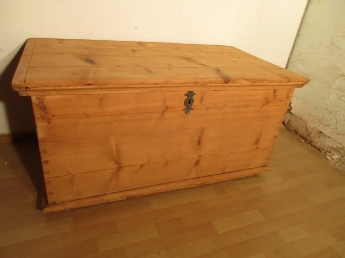 Truhe Flachdeckeltruhe Biedermeier um 1860 Weichholz Nr. 3