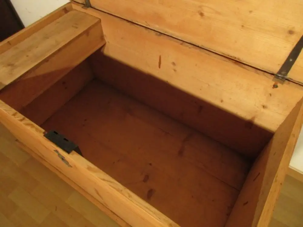 Truhe Flachdeckeltruhe Biedermeier um 1860 Weichholz Nr. 3 6