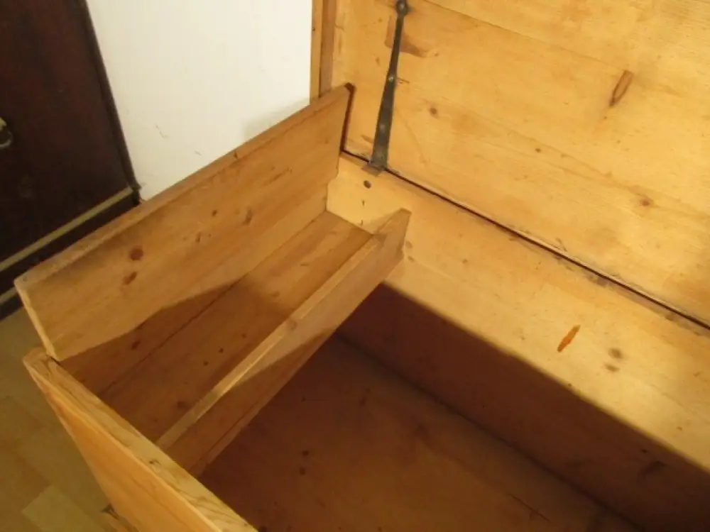 Truhe Flachdeckeltruhe Biedermeier um 1860 Weichholz Nr. 3 8