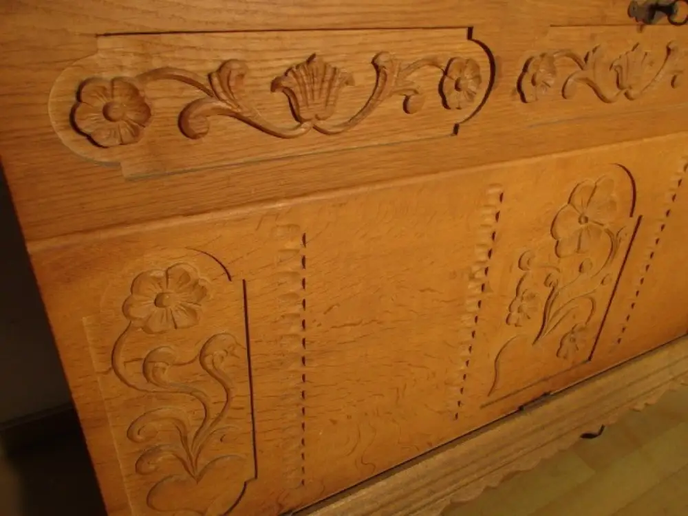 Truhe Flachdeckeltruhe Truhenkommode  Jugendstil um 1900 Eiche hell 2