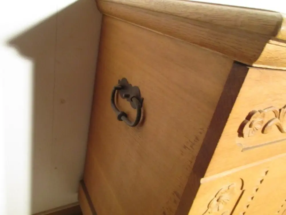 Truhe Flachdeckeltruhe Truhenkommode  Jugendstil um 1900 Eiche hell 4