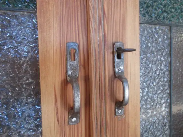 Küchenschrank  Schrank Landhausstil Jugendstil um 1900 Weichholz zweiteilig 3