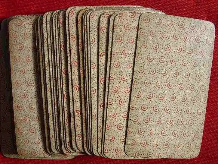 (1018804) Uralte Spiele-Kassette um 1890 ? Wunderschöner, alter Spielekasten mit Inhalt. 4