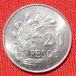 () Guinea-Bissau. 20 Pesos 1977. Muenze.  Reisplanze / F.A.O