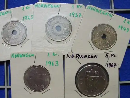 (1038951) Norwegen. 5 Muenzen : 1 Krone 1925, 1927, 1949, 1963. 5 Kronen 1964