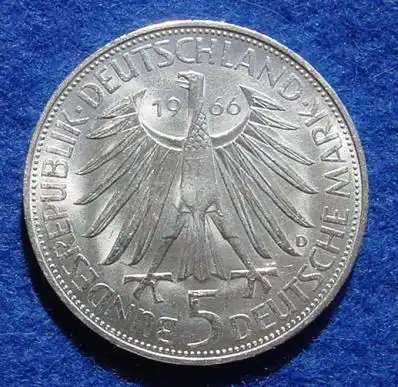 () 5 DM 1966 - D. Gottfried Wilhelm Leibniz. Silber-Gedenkmuenze. Deutschland