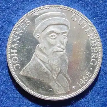 () 5 DM 1968 - G. Johannes Gutenberg. Silber-Gedenkmuenze. Deutschland