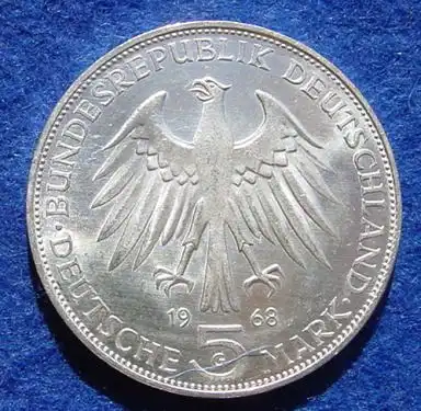 () 5 DM 1968 - G. Johannes Gutenberg. Silber-Gedenkmuenze. Deutschland