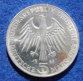 () 5 DM 1968 - G. Johannes Gutenberg. Silber-Gedenkmuenze. Deutschland