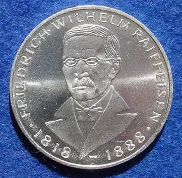 () 5 DM 1968 - J. Friedrich Wilhelm Raiffeisen. Silber-Gedenkmuenze. Deutschland