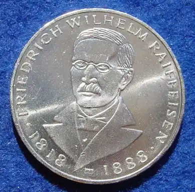 () 5 DM 1968 - J. Friedrich Wilhelm Raiffeisen. Silber-Gedenkmuenze. Deutschland