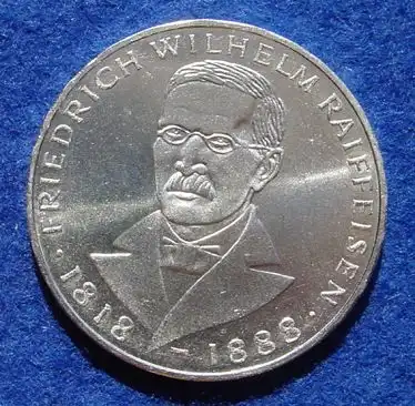 () 5 DM 1968 - J. Friedrich Wilhelm Raiffeisen. Silber-Gedenkmuenze. Deutschland