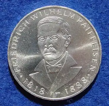 () 5 DM 1968 - J. Friedrich Wilhelm Raiffeisen. Silber-Gedenkmuenze. Deutschland