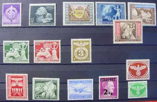 (1037250) Kleine Partie : Briefmarken aus der Zeit des Dritten Reiches, ohne Stempel