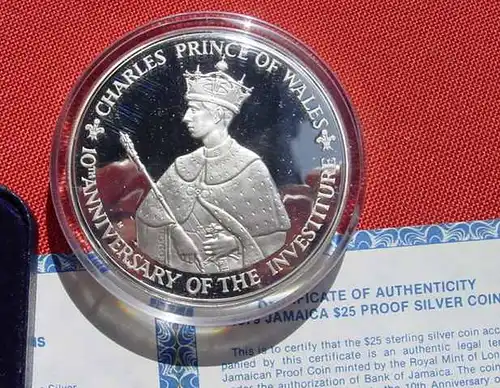 () Jamaica. 25 Dollar 1979. Proof. Prinz Charles Jubilaeumsmuenze in 925-er Sterling-Silber