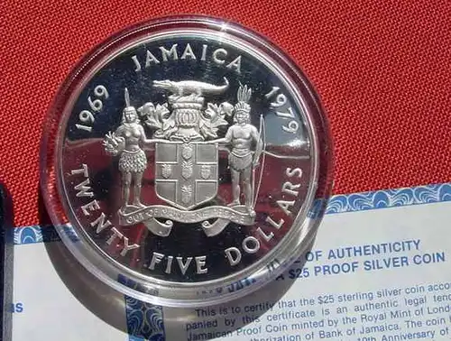 () Jamaica. 25 Dollar 1979. Proof. Prinz Charles Jubilaeumsmuenze in 925-er Sterling-Silber