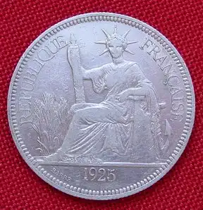 () Frankreich-Indochina 1 Piaster 1925 Silbermuenze