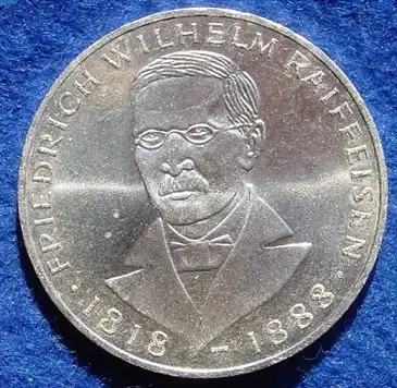 () 5 DM 1968 - J. Friedrich Wilhelm Raiffeisen. Silber-Gedenkmuenze. Deutschland