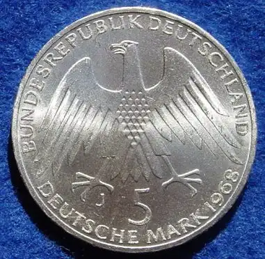 () 5 DM 1968 - J. Friedrich Wilhelm Raiffeisen. Silber-Gedenkmuenze. Deutschland