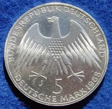 (1043479) 5 DM 1968 - J. Friedrich Wilhelm Raiffeisen. Silber-Gedenkmuenze. Deutschland