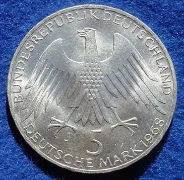 (1043481) 5 DM 1968 - J. Friedrich Wilhelm Raiffeisen. Silber-Gedenkmuenze. Deutschland