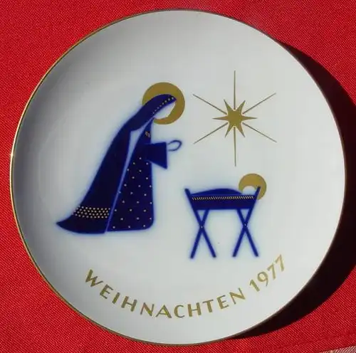 (1031331) Hübscher Weihnachtsteller 1977. KPM. Durchmesser 19,5 cm, mit rückseitiger Aufhängevorrichtung. Sehr guter Zustand. Versandkosten ab Euro 6,00