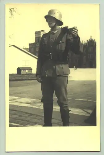 (1025381) 3 x Foto-Ansichtskarten Militaer um 1940