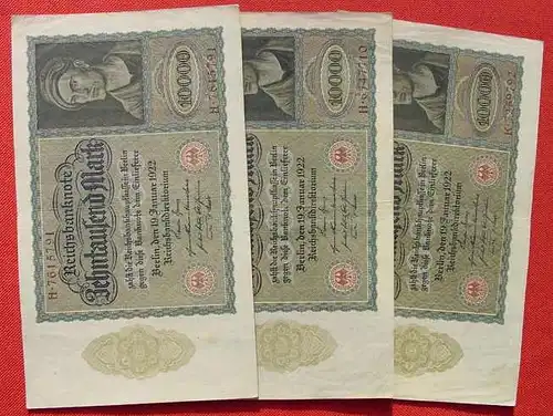 (1038409) 3 x 10.000 Reichsmark. Berlin 19. Jan. 1922. Drei grosse Banknoten