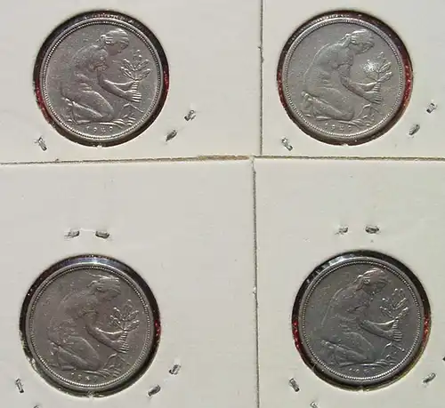 (1047340) Kleine Partie von vier Münzen : 50 Pfennig 1949-F. Gute Sammlerqualität. Siehe bitte Originalbilder