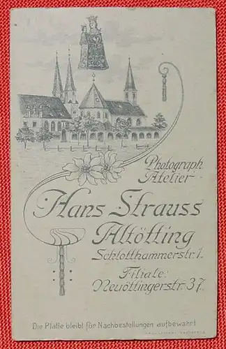 () Altes Foto auf Karton, Atelier Hans Strauss, Altötting. Format ca. 10,5 x 6,5 cm. Siehe bitte Bilder