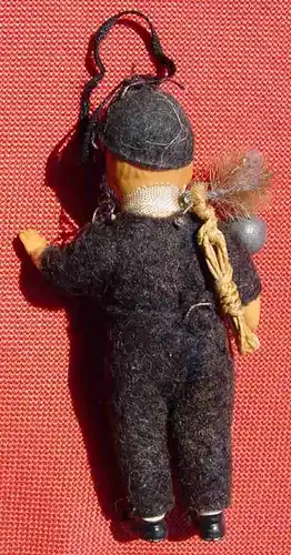 (1046868) Kleine, sehr alte Kunststoff-Puppe Schornsteinfeger, siehe bitte Bilder und Beschreibung