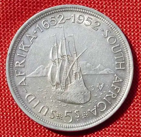 () Suedafrika. Silbermuenze. 5 Shillings 1952. Segelschiff. KM 41