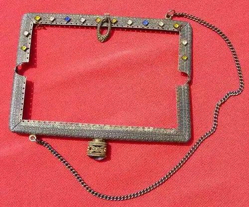Reich verzierter, alter Handtaschenbuegel aus Metall (1019521)
