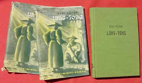 Walter Helmers-Reihe : "Lung-Tong / Unter chinesischen Drachenbrüdern".  Abenteuerroman von Kurt Selter.  288 Seiten.  Leinenband. Format ca. 13 x 19 cm. Das Buch ist m. E. in einem sehr guten und sauberen Zustand. Lediglich der beiliegende doppelte...