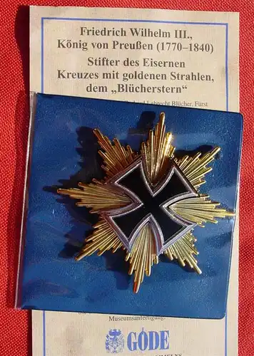 (1049138) Eisernes Kreuz mit goldenen Strahlen. Blücherstern. Göde-Replik, massiv, ca. 82 g