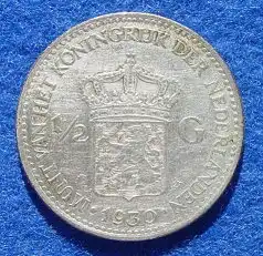 (1015627) Niederlande.  1/2 Gulden 1930. Silbermuenze