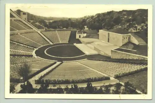 () Amtliche Olympia-Postkarte zugunsten des Olympia-Fonds. 1936