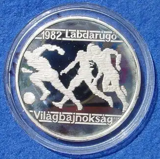 () Ungarn 500 Forint 1981. Silber-Gedenkmuenze. KM 625 (Fussball-WM / Abb. 3 Spieler)