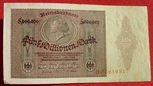 (1042557) 5 Millionen Mark Reichsbanknote. Berlin, 1. Juni 1923 (Medaillon)