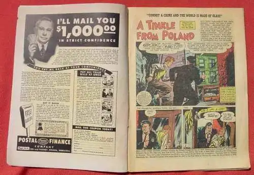 () Real Clue Crime Stories, April 1953 # Comic USA Hillman Periodicals Chicago  32 Seiten, Format ca. 19 x 26 cm. (Gebrauchsspuren, aber m. E. nicht zu stark)