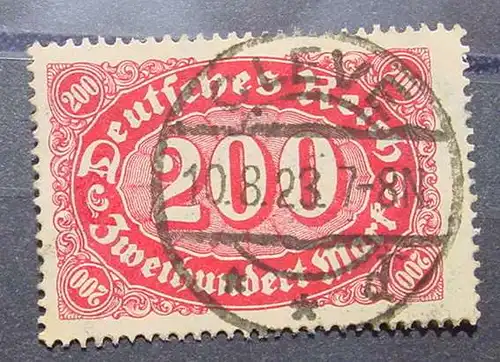 () Fuer Heimatsammler : Huebscher Stempel Clece 10. 8. 1923 auf 200 Reichsmark-Briefmarke, siehe bitte Bilder