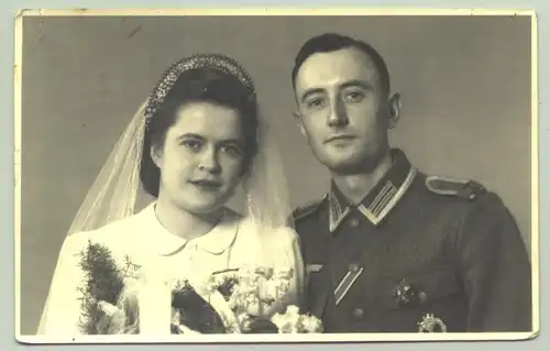 () Foto-AK. Soldatenhochzeit. 3. Reich. Foto van Bosch, Heidelberg, um 1942 ?