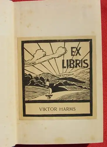 () "Alarm ! Tauchen !!"  U-Boot in Kampf und Sturm. 258 S., 1933 Ullstein-Verlag, Berlin