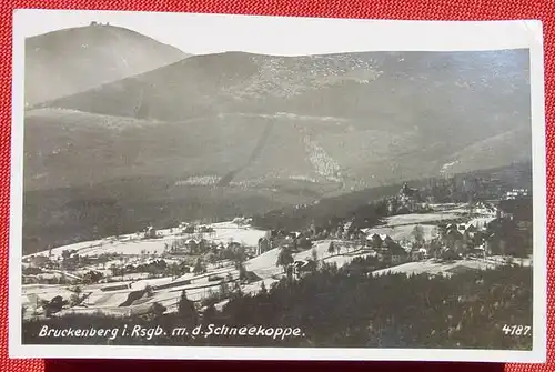 () Brueckenberg im Riesengebirge m. d. Schneekoppe. 1933. Foto-Postkarte. Ansichtskarte