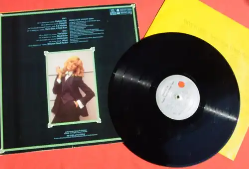 (1042463) Amanda Lear. Never Trust A Pretty Face. Vinyl Schallplatte LP (12 inch) Ariola 200 017